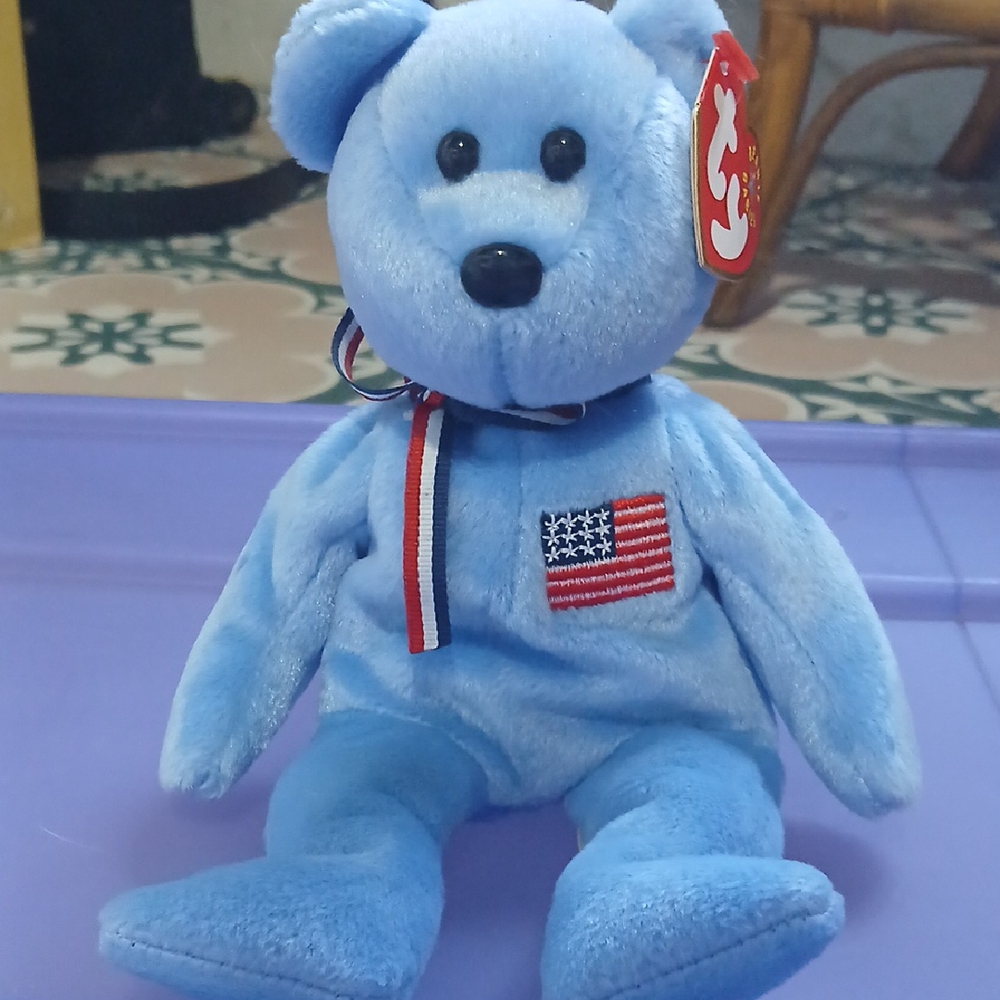 AMERICA BEANIE BABY MINT CONDITION